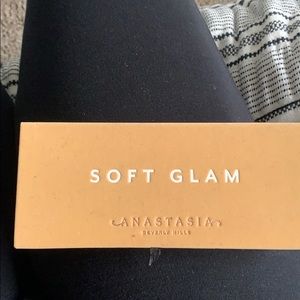 ABH Soft Glam